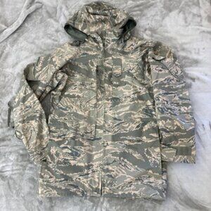 USAF APECS Gore-Tex Parka Digital Tiger Stripe Camo Jacket Small Long Waterproof